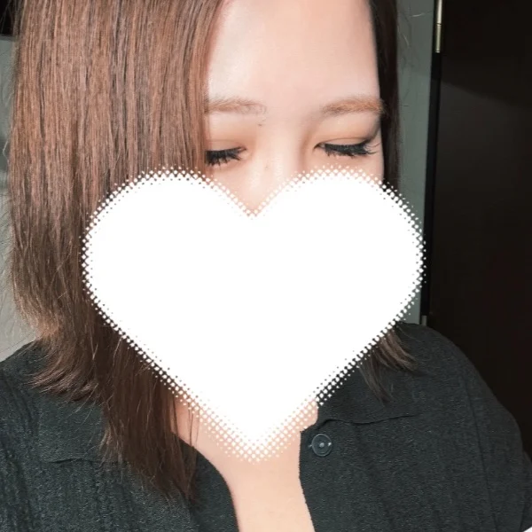 ゆりあさんの写メ日記：本日19時〜26時まで出勤予定🎃🤍