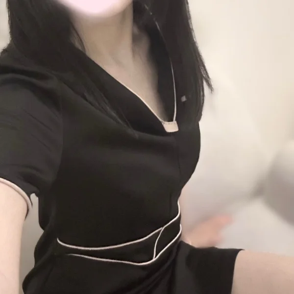しのさんの写メ日記：出勤してます！