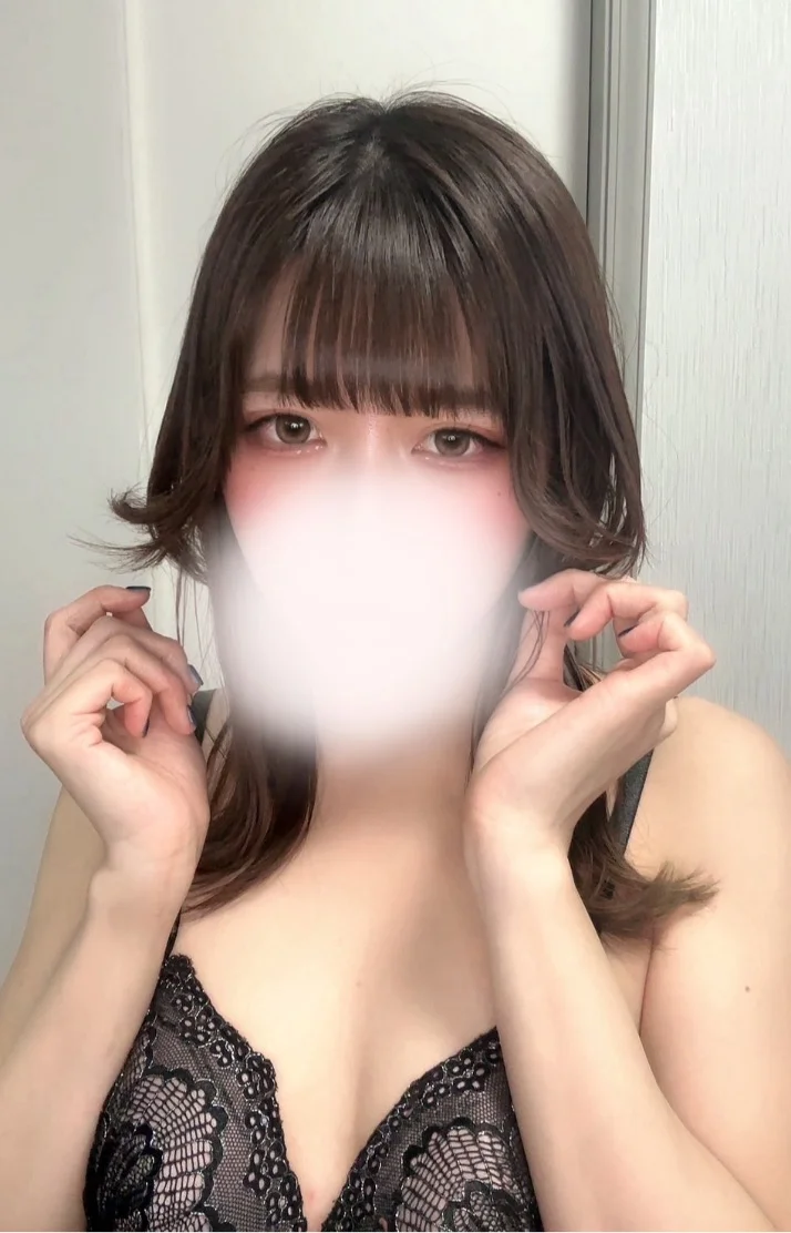 るんさんの写メ日記：本日からお世話になります💐🤍
