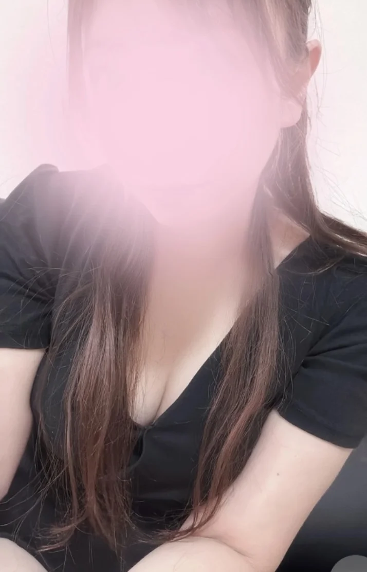 れなさんの写メ日記：本日18時〜24時まで🎀