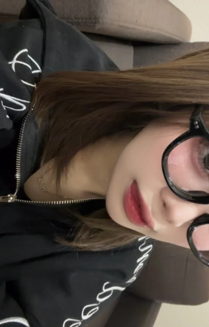 💎ゆま💎苫小牧さんの写メ日記：出勤しました૮(˶ᵔ ᵕ ᵔ˶)ა