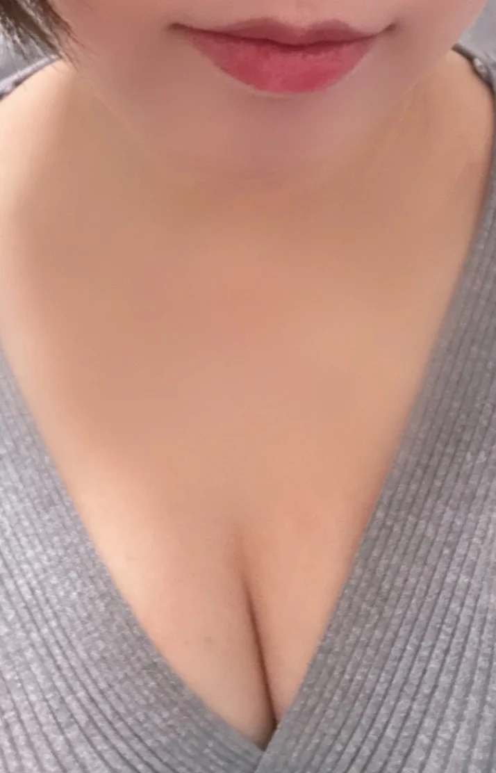 めるさんの写メ日記：服装に迷う😭