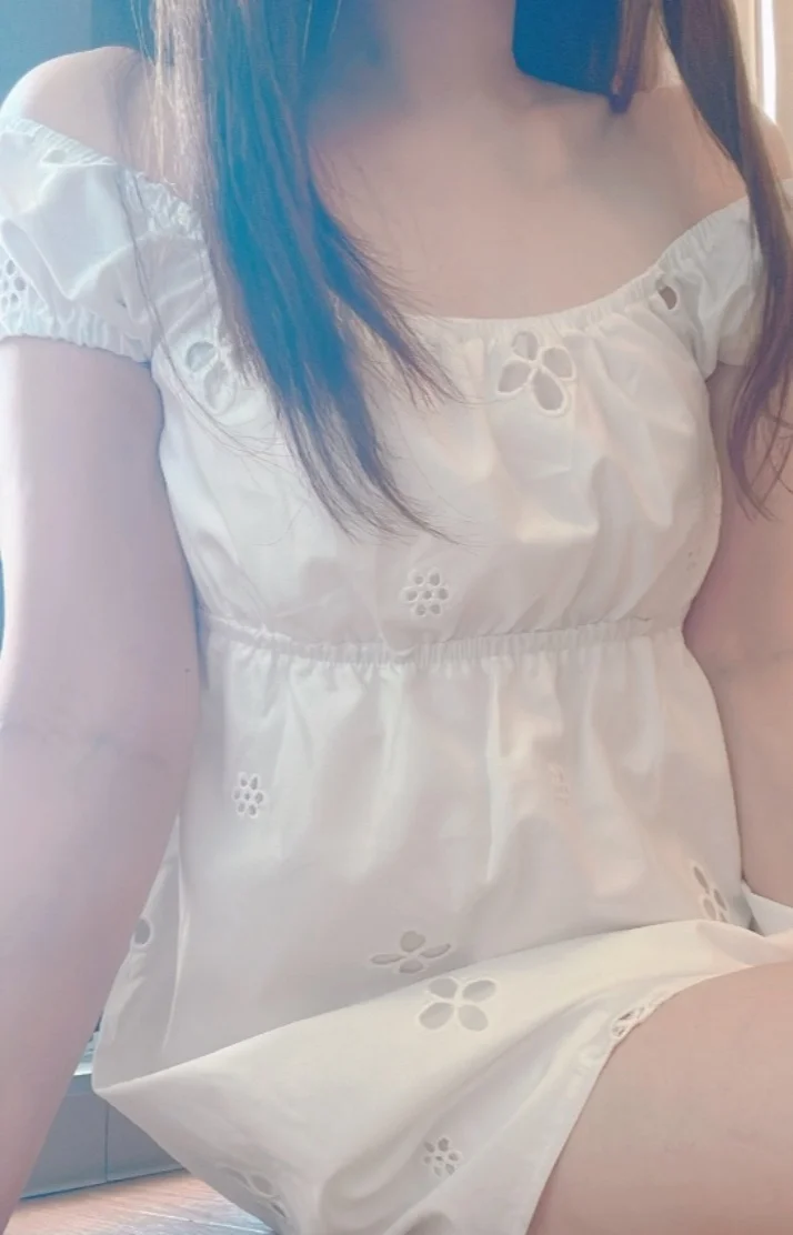 えみりさんの写メ日記：15時まで🫶