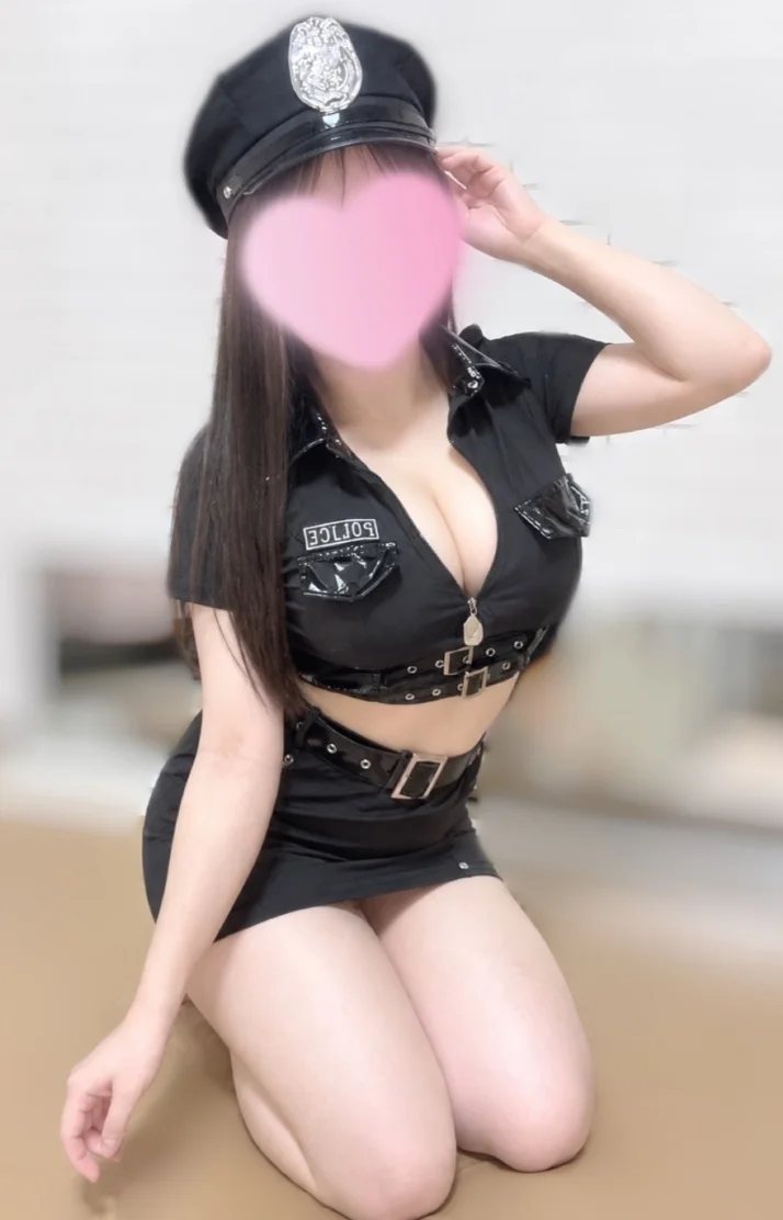 愛千花【いちか】さんの写メ日記：1日お疲れさまっ🥂✨