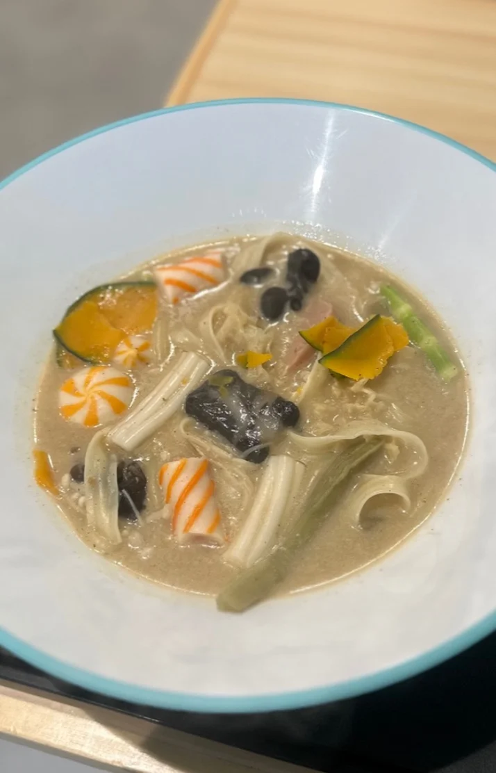 れいひさんの写メ日記：出勤です❣️🍜