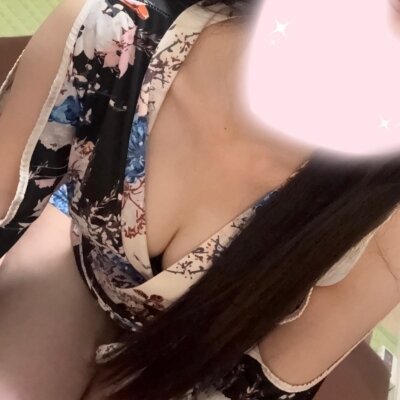 ❣️夢咲みな姫♡艶かしいセクシーな仕草とスラリとした脚線美♡