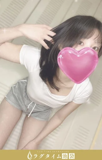 山川みやび 画像2