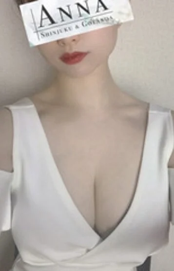 中森しの 画像2