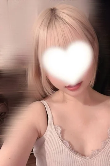 鳴海らら 画像3