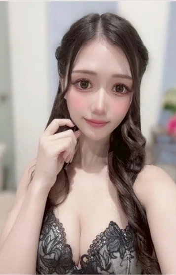 山下ゆりあ 画像2
