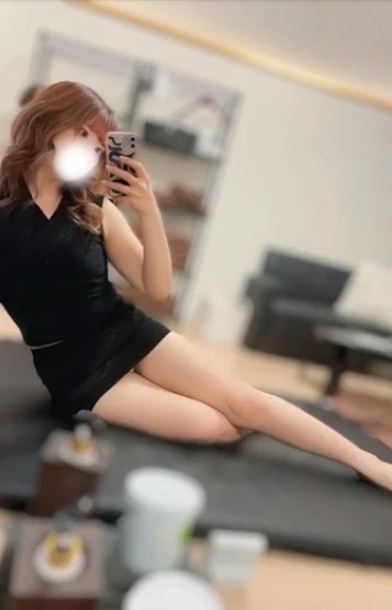香椎りりな 画像2