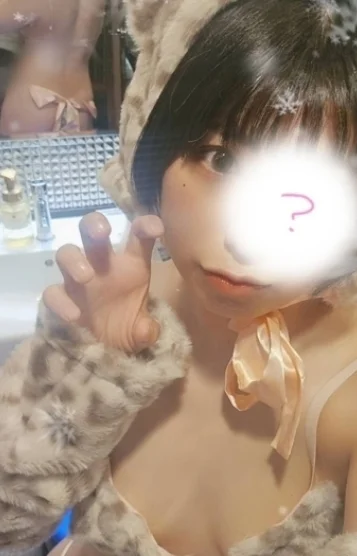 小森くみ