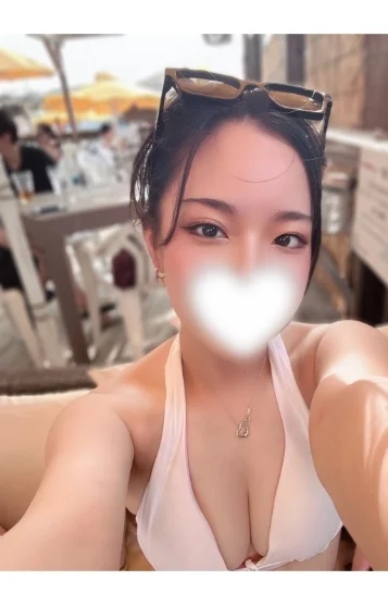 岡崎れな 画像2
