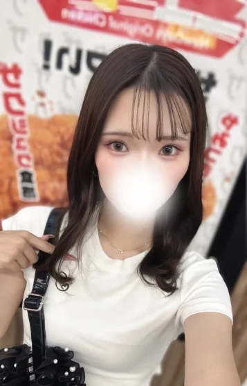 かりな 画像3