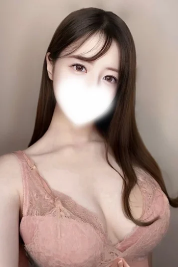 臼井ひな