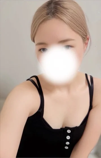 愛内 ことね