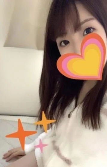 綾瀬るな 画像2
