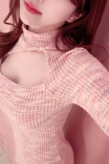 愛瀬ゆな 画像2