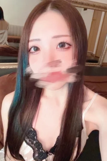 えみり