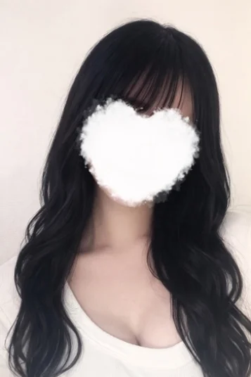 桜庭ゆいな 画像3