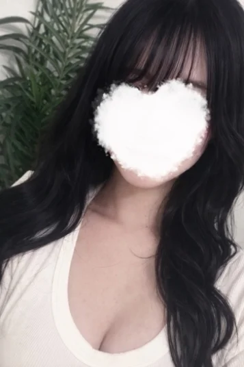 桜庭ゆいな 画像2
