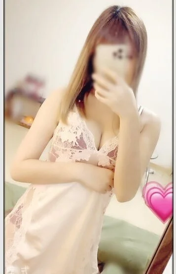 加賀美なお 画像2
