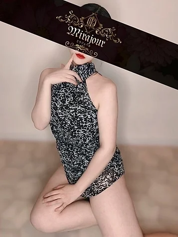 雫乃まいな 画像5