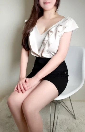 八代ゆな 画像2