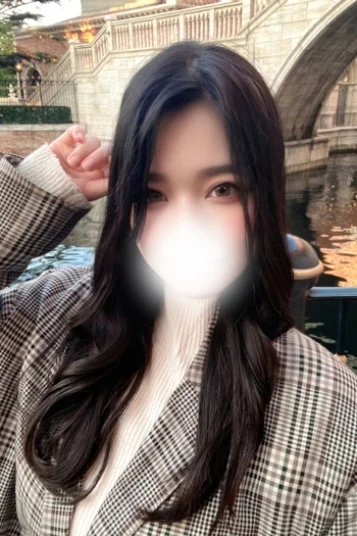 朝倉れいな