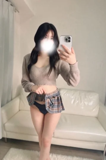 月乃みいな