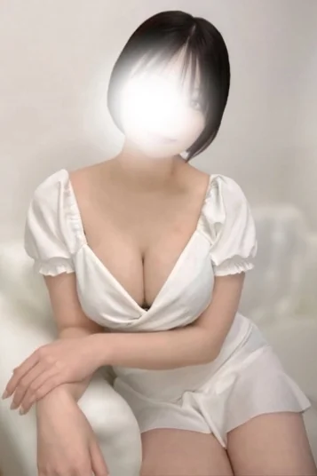 深田あずさ 画像2