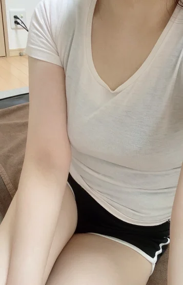秋月　まや 画像2
