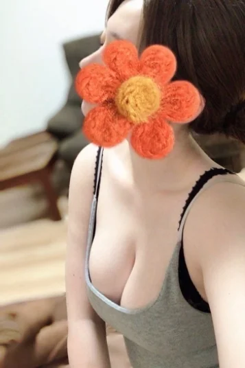一条　あや 画像2