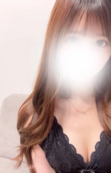 花坂めい 画像2