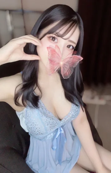 ⚜️ももな⚜️