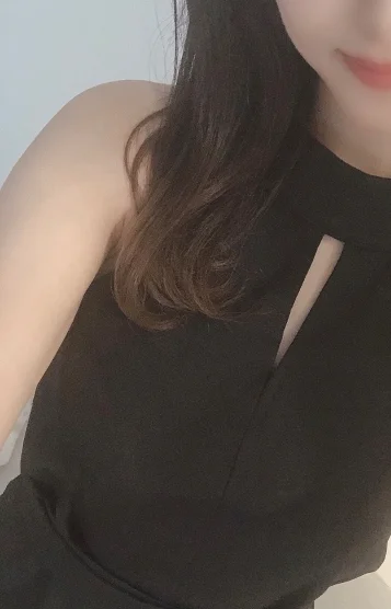 美月 MIZUKI