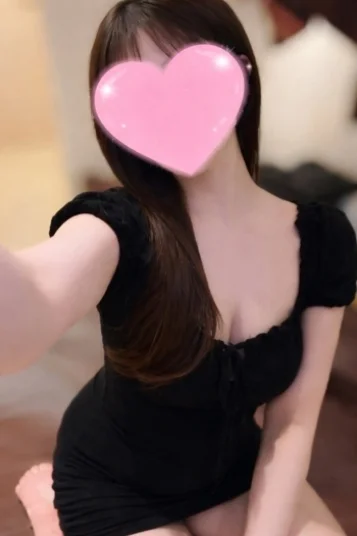 みいな