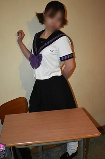 倉又なに 画像3