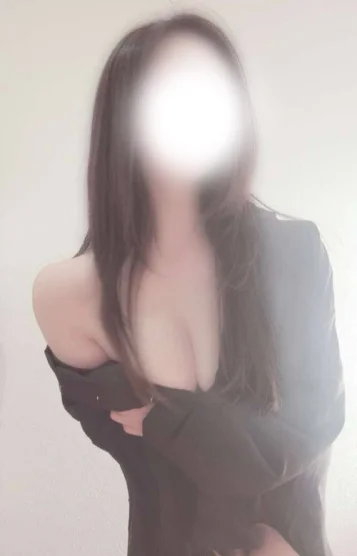 日咲 なな