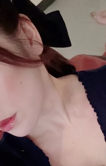 ツルオカ　ナツミ 画像2