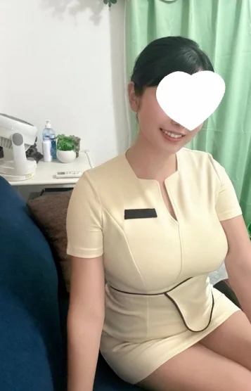 エマ