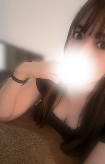 椿かえで