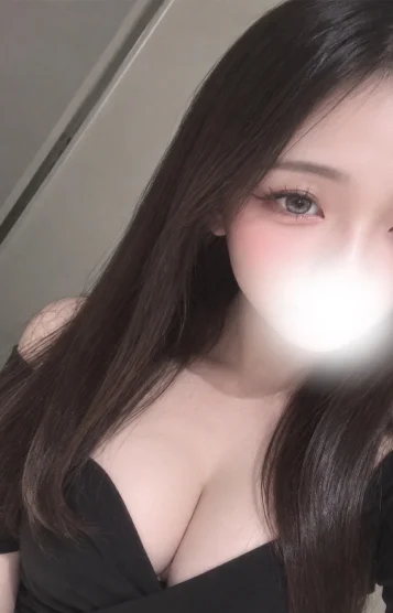 橘　りあ