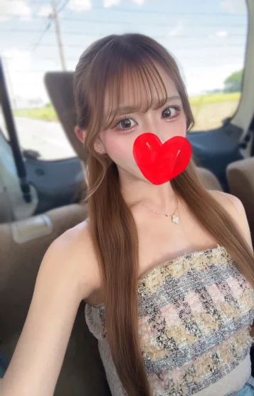 みい