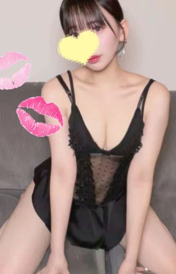 朝凪ゆずは