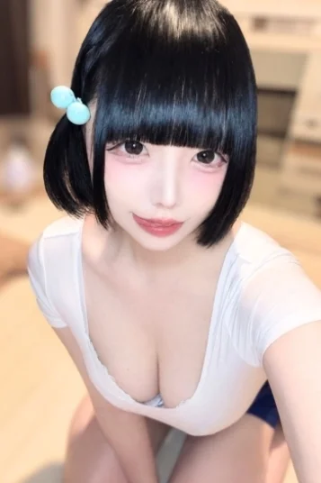 長谷川かれん
